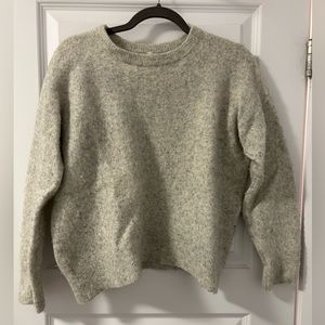 Aritzia Babaton Sweater